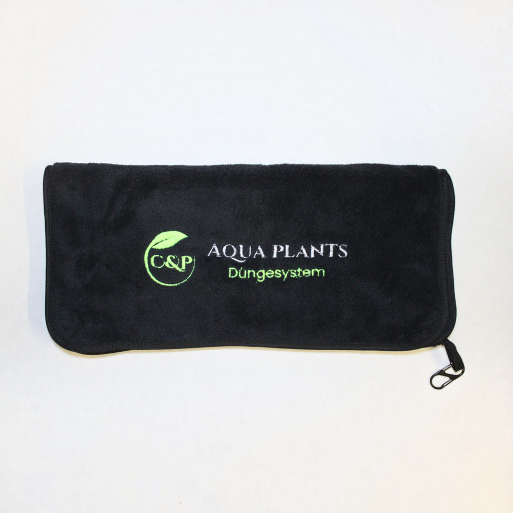 Schwarzes C&P Aquaplants Mikrofaser-Handtuch mit Karabiner und aufgesticktem Logo für den täglichen Gebrauch